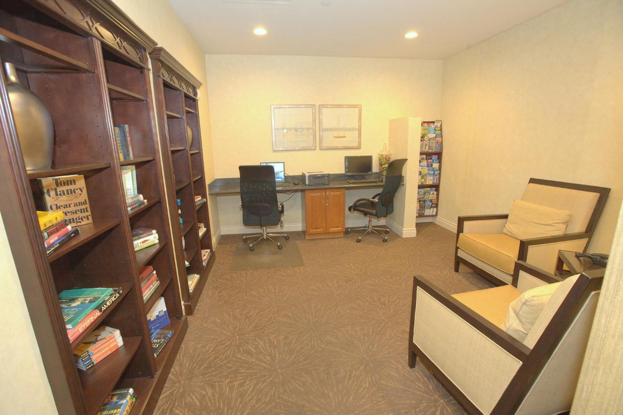 Holiday Inn Express San Diego South - Chula Vista By Ihg Bagian luar foto