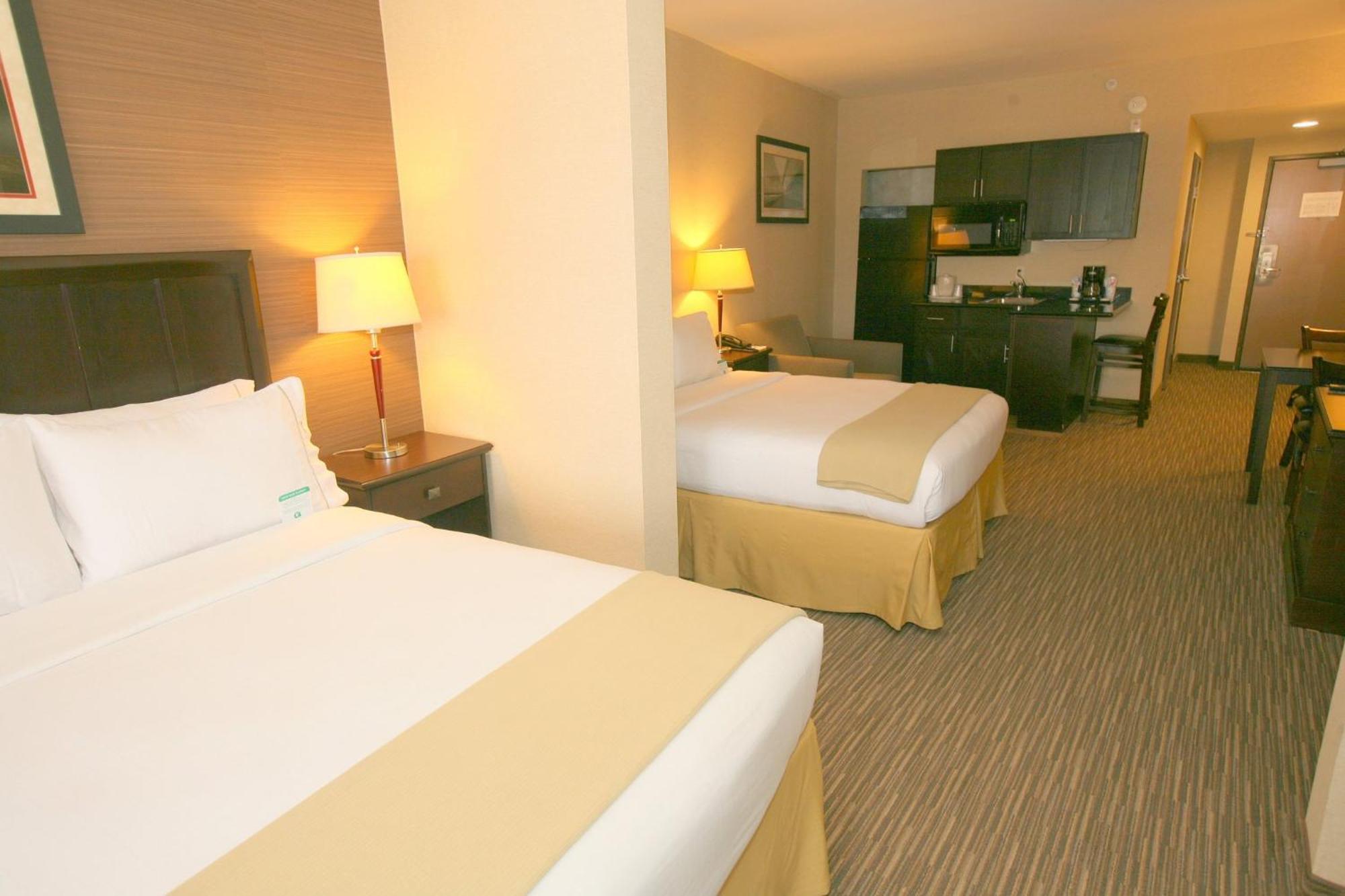 Holiday Inn Express San Diego South - Chula Vista By Ihg Bagian luar foto
