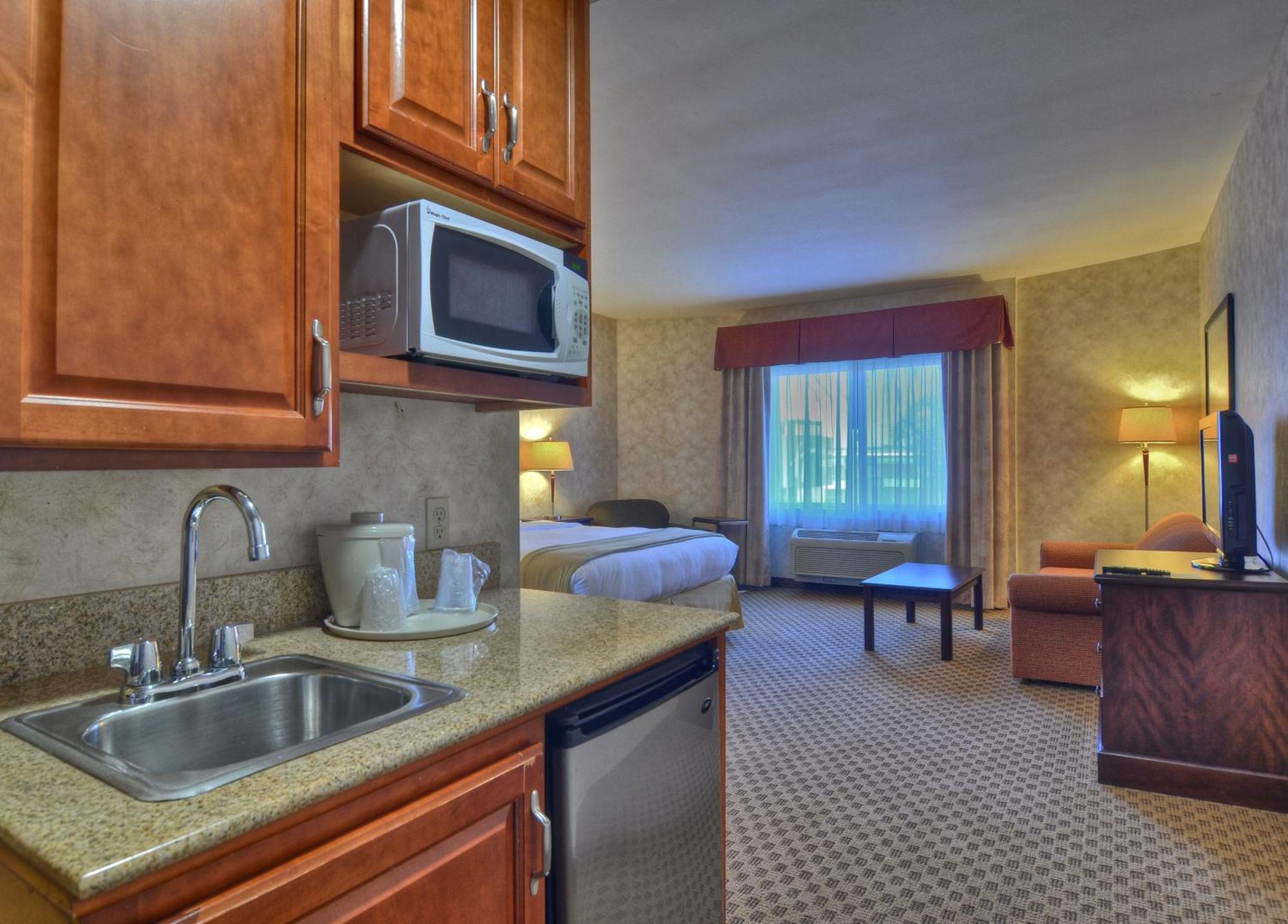 Holiday Inn Express San Diego South - Chula Vista By Ihg Bagian luar foto
